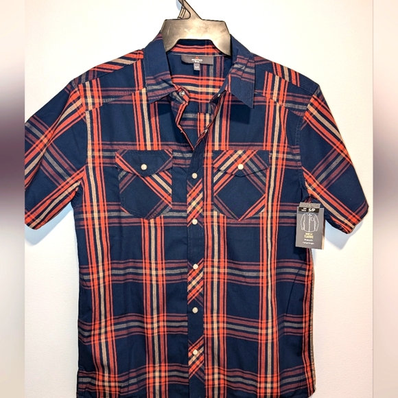 Men's Shirt - Picture 1 of 3